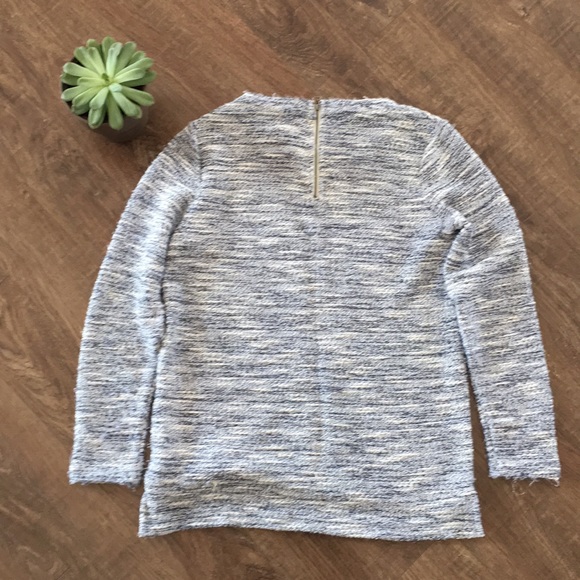 Navy cream and gold sweater - Picture 5 of 5